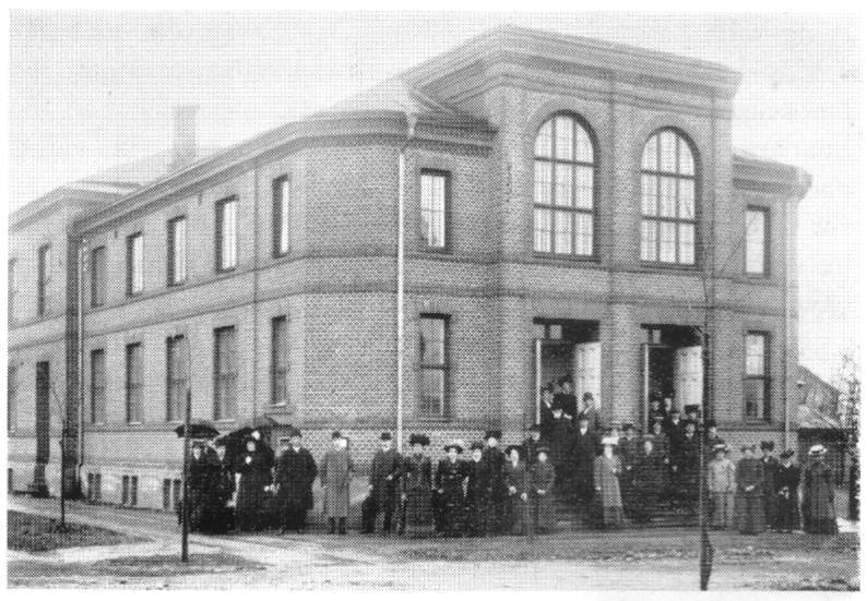 Immanuelskyrkan, Parkgatan 25, Falköping